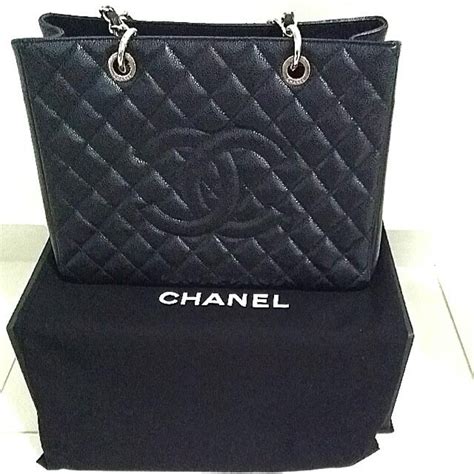 chanel grand shopping tote discontinued.